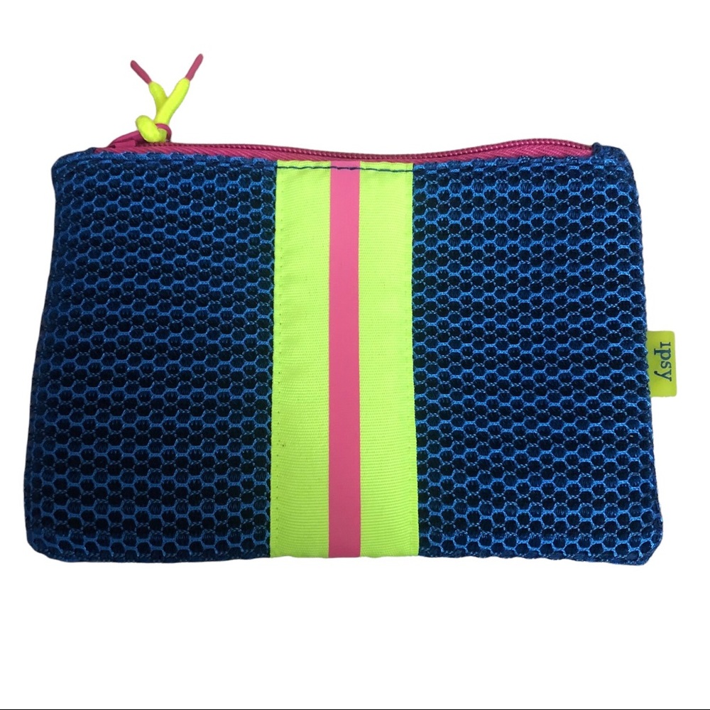 ⭐️Colorful Makeup Bag!⭐️